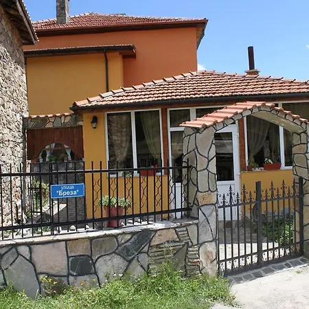 Guest house Shishkovi