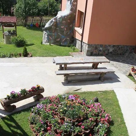 Shishkovi Guest house